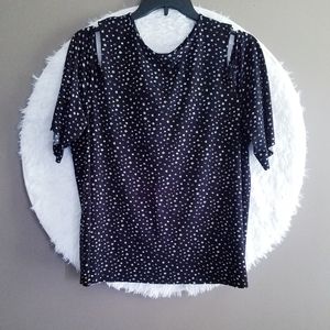 (FINAL) Worthington cold shoulder top